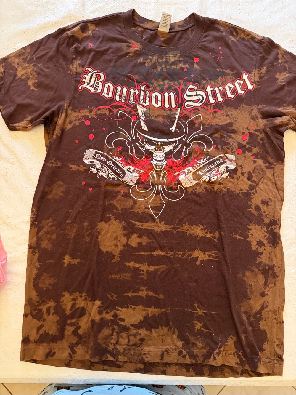 Kavio Bourbon Street Tie-Dye Short Sleeve Tee - Brown & Red NEW no tags